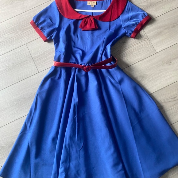 Women's Classy Vintage 1950s Flared Swing Party Dress. - Picture 2 of 8